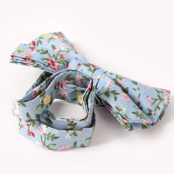 🎓PRE-TIED MEN\'S LIGHT BLUE FLORAL PREP  BOWTIE!